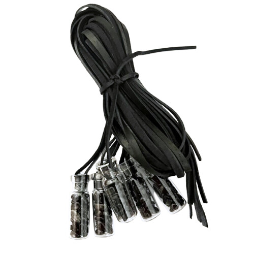 Lahvičky s kamínky, na koženém řemínku Onyx