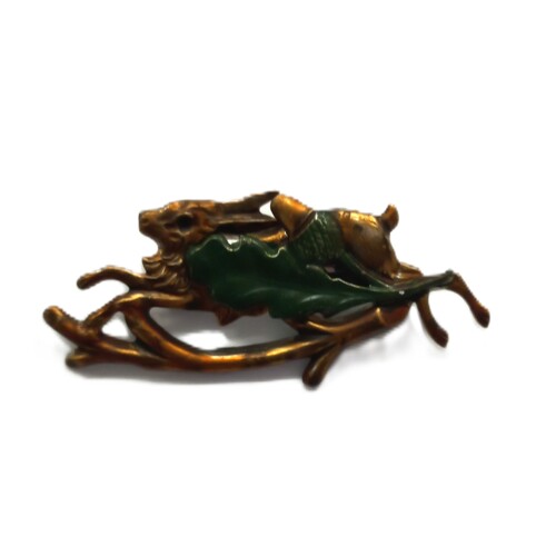 13. Zajíc, žaludy - barvené