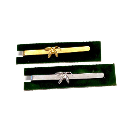 Kravatová spona č.10ZL, šišky