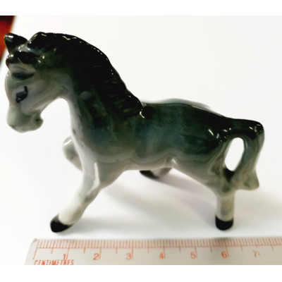 Keramika kůň šedo- modrý ( v.7cm )